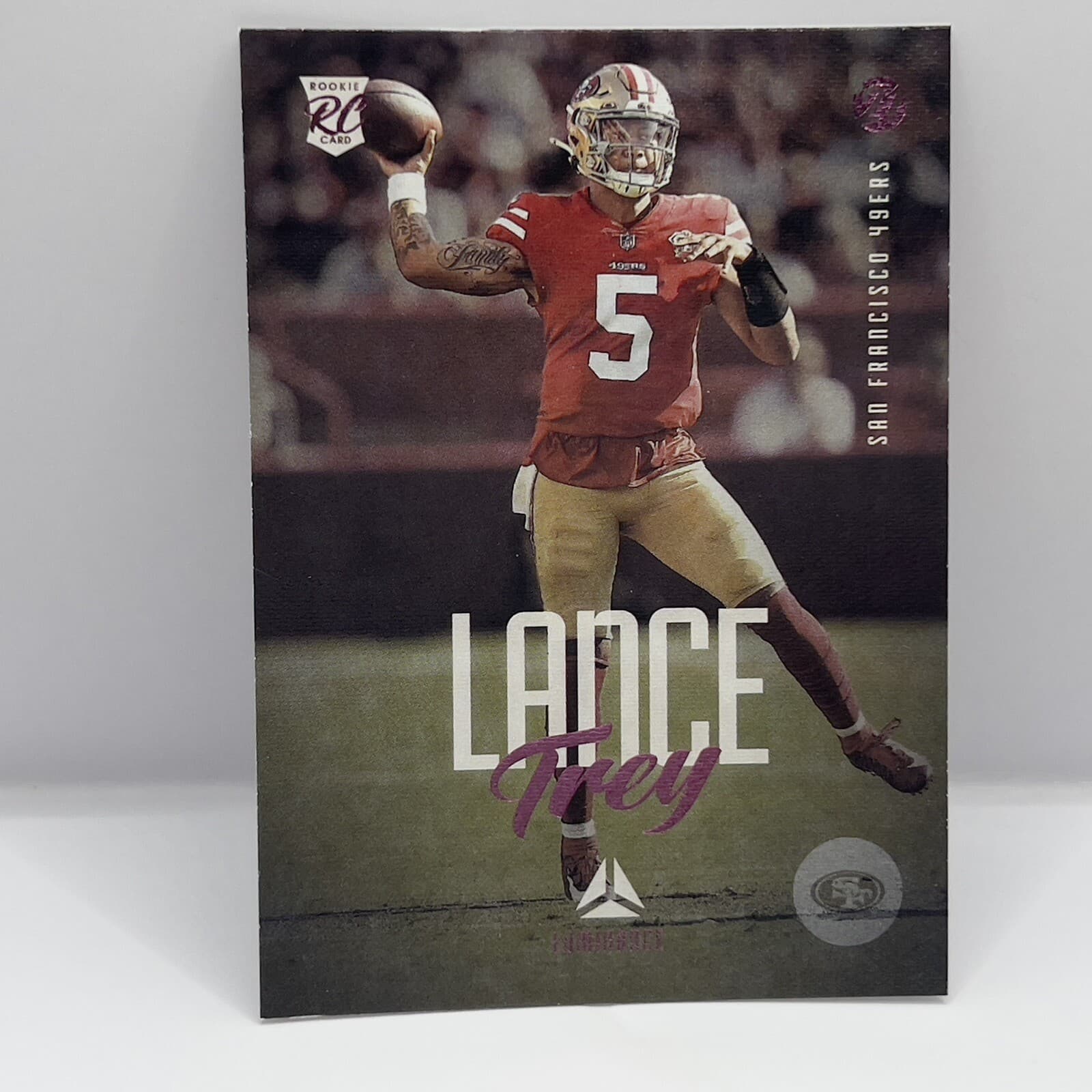 Trey Lance 2021 panini Panini Spectra