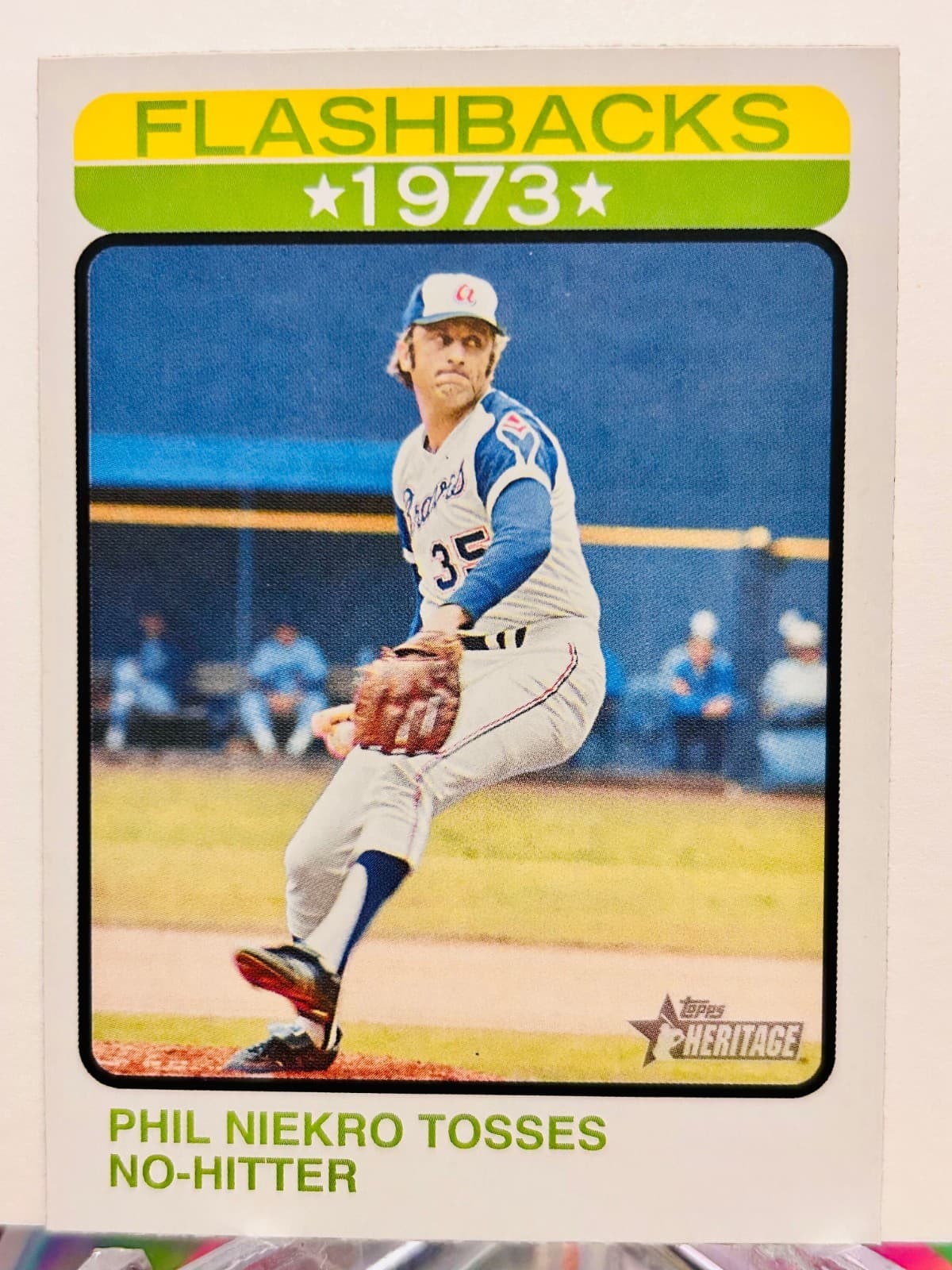 Phil Niekro trading card