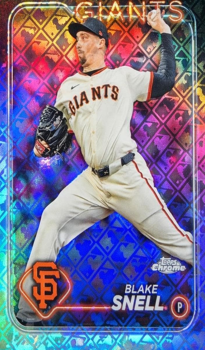 Blake Snell 2024 topps Topps Chrome Logofractor Edition