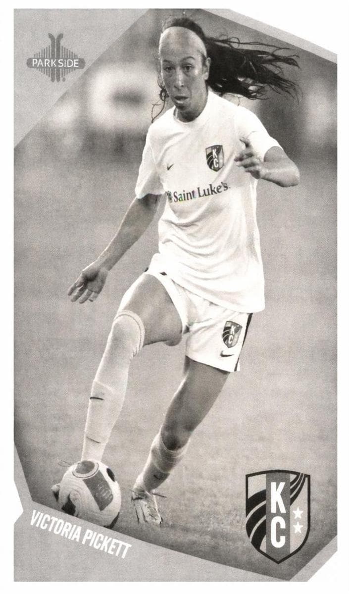 Victoria Pickett #4