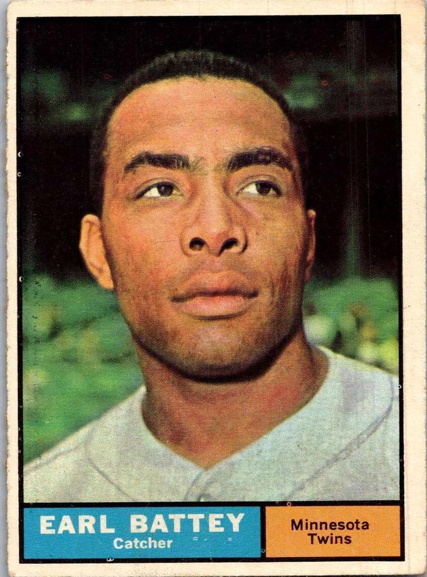 Earl Battey 1961 topps Topps