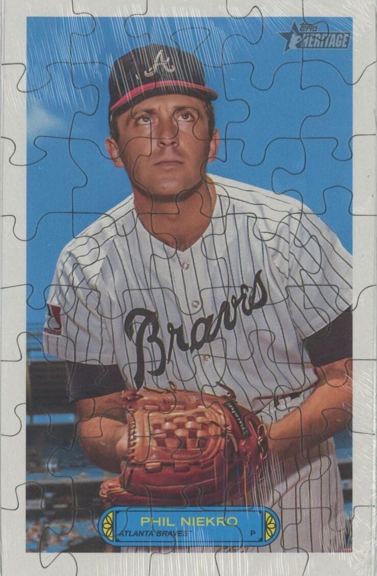 Phil Niekro 2023 topps