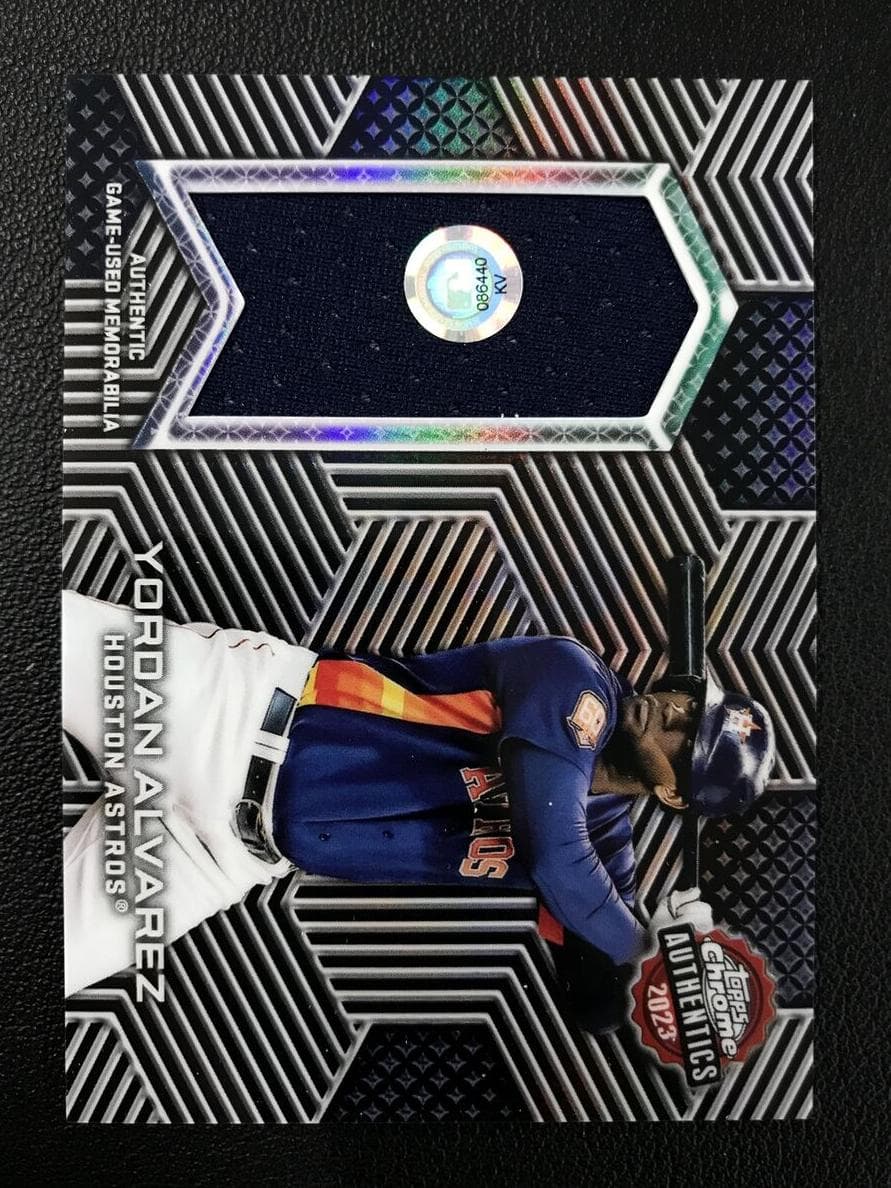 Yordan Alvarez 2023 topps Topps Chrome
