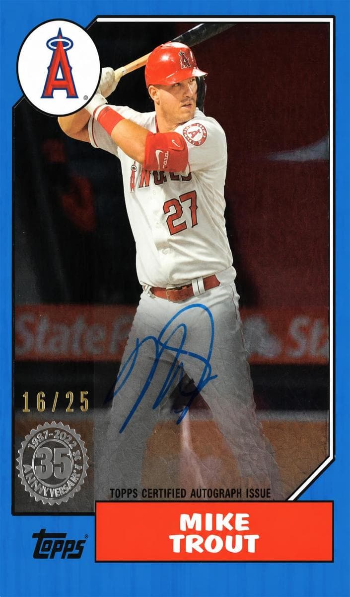 Mike Trout 2022 topps Topps Clearly Authentic