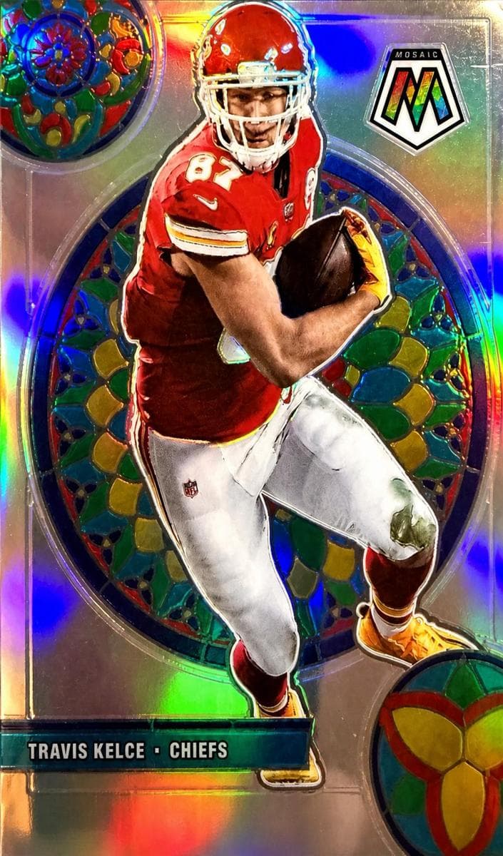 Travis Kelce 2021 panini
