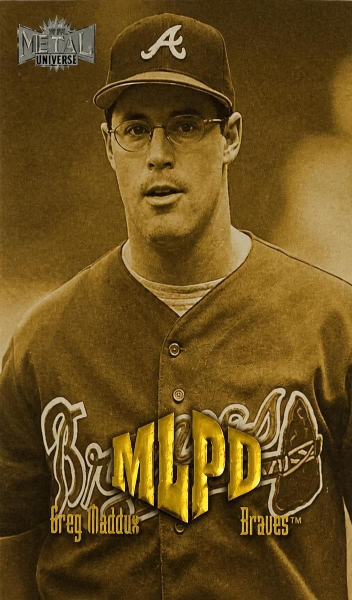 Greg Maddux 1999 fleer Skybox Metal Universe