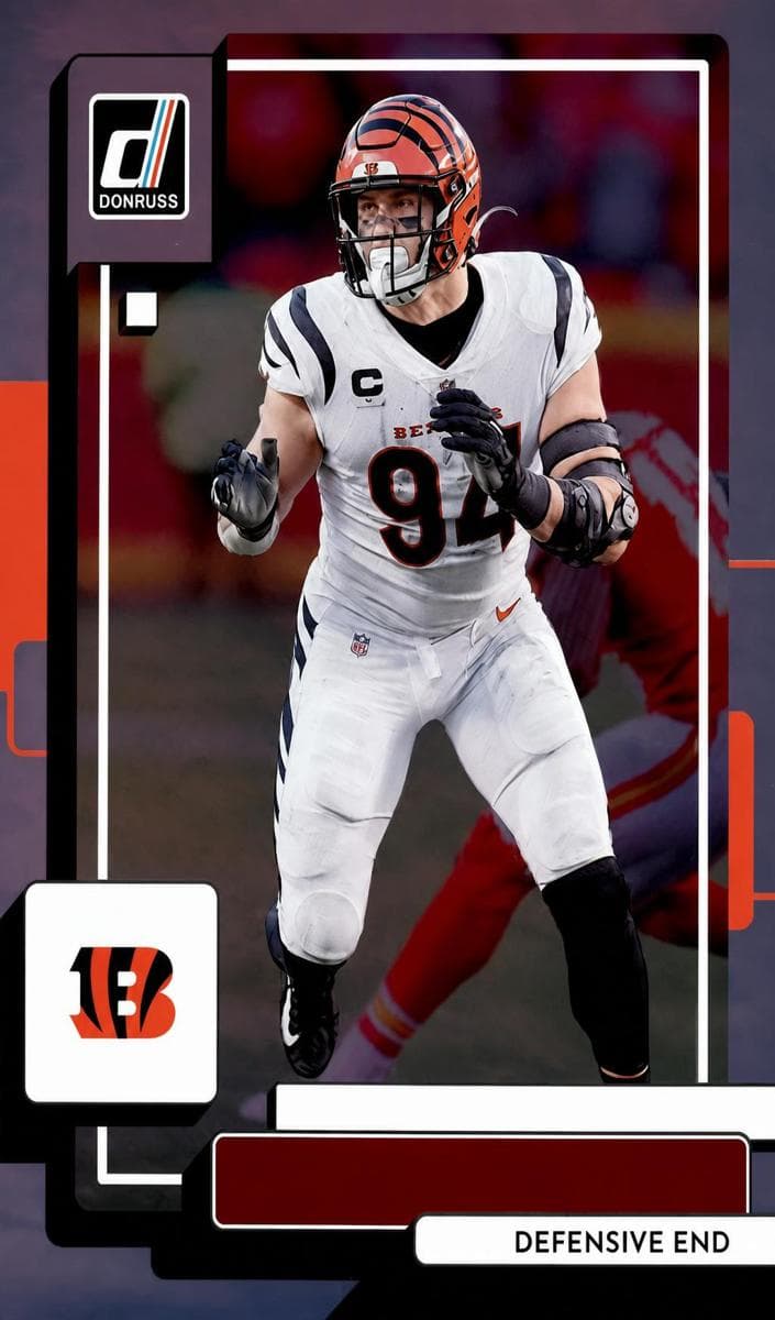 Sam Hubbard 2022 panini Donruss