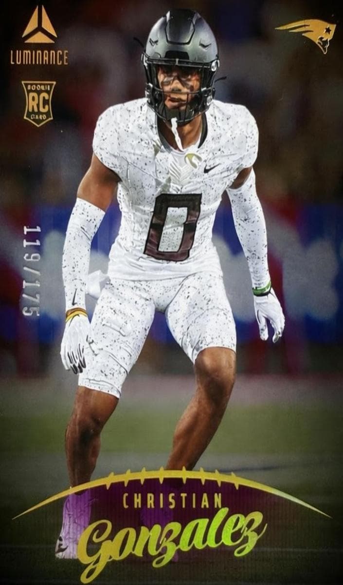 Christian Gonzalez 2023 panini Panini Luminance