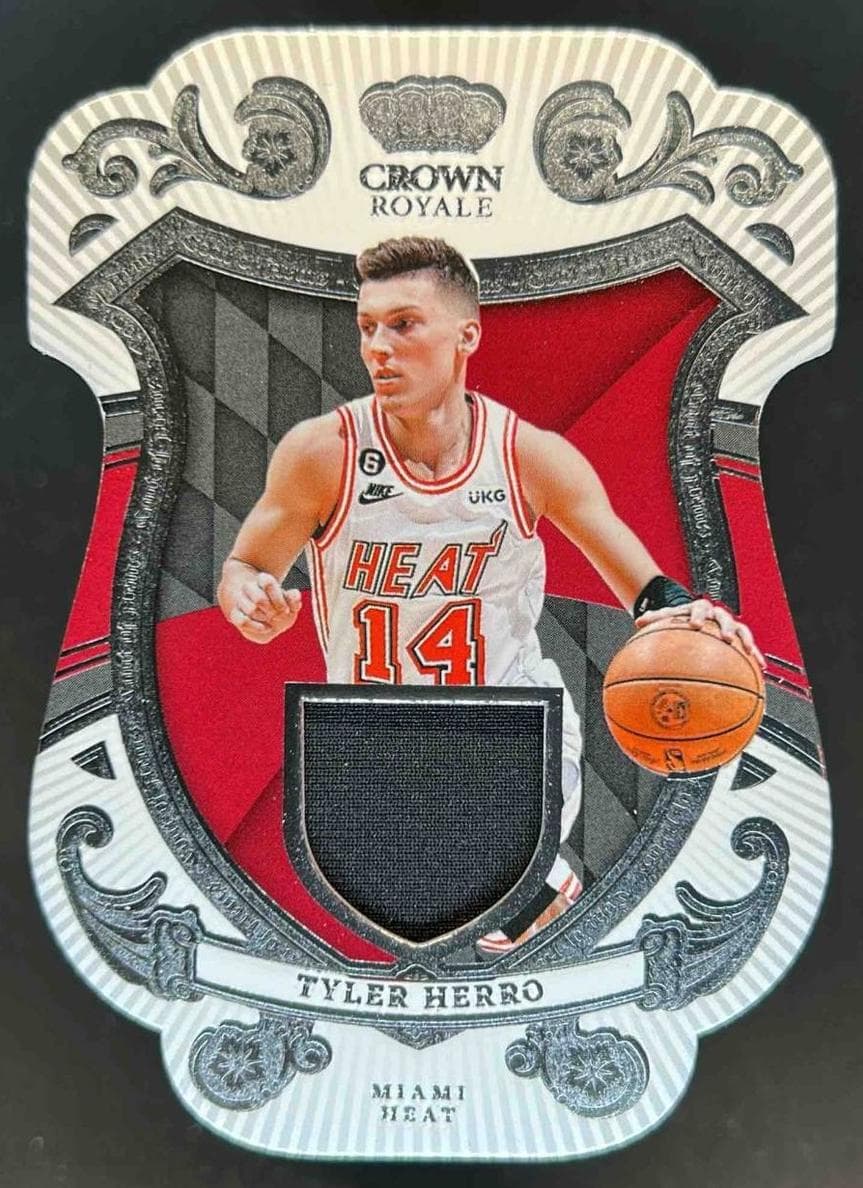 Tyler Herro 2023 panini Panini Crown Royale