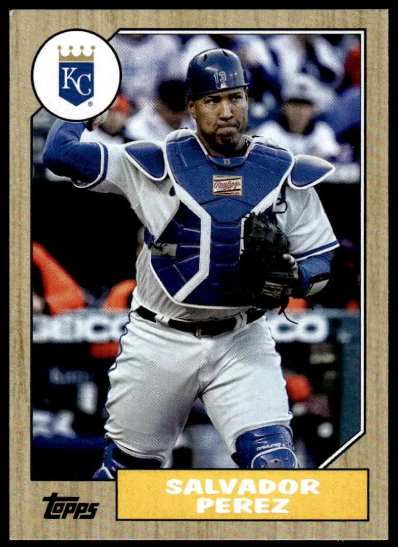 Salvador Perez #230