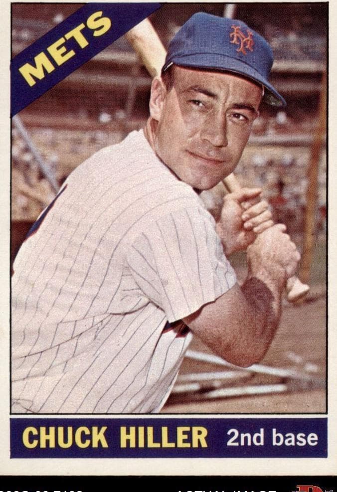 Chuck Hiller 1966 topps O-Pee-Chee