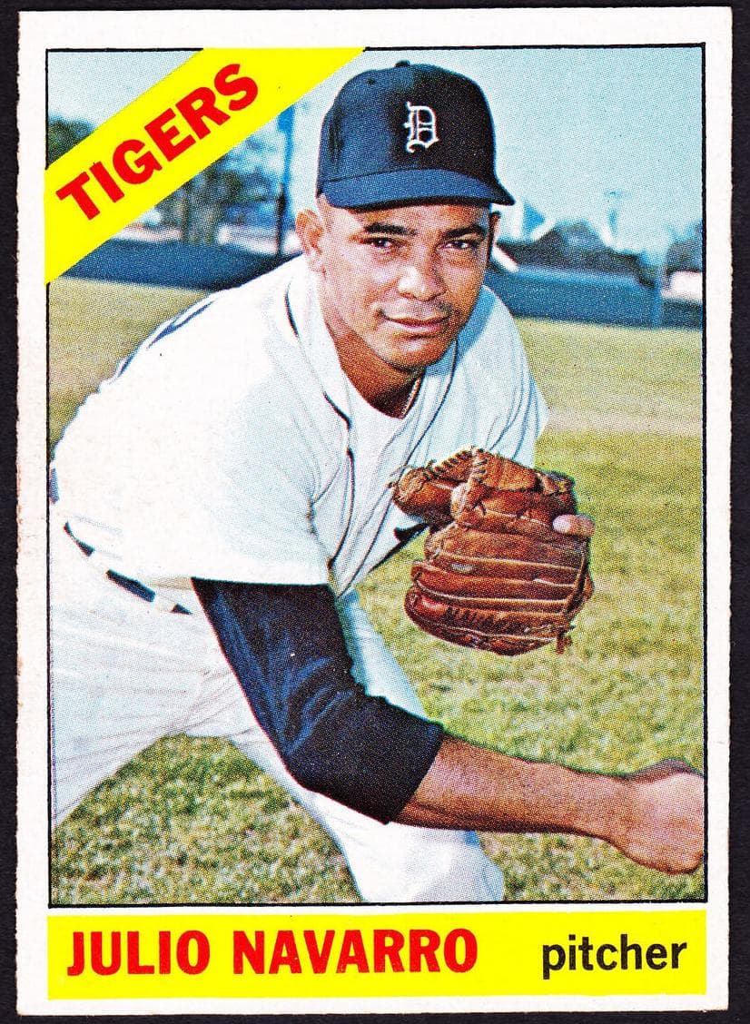 Julio Navarro 1966 topps Topps