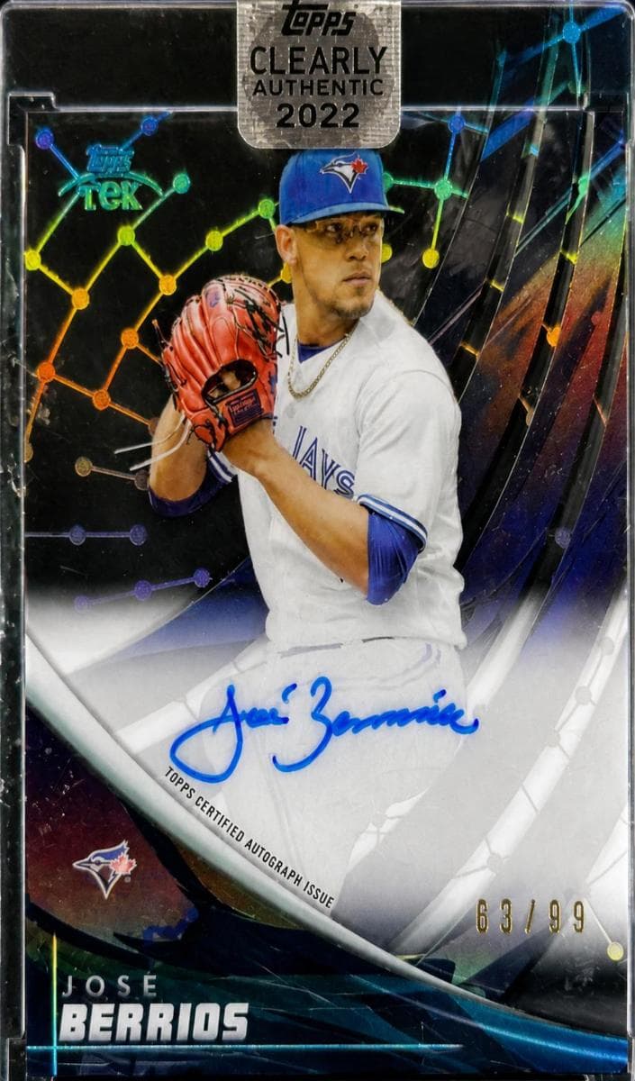 Jose Berrios 2022 topps Topps Clearly Authentic