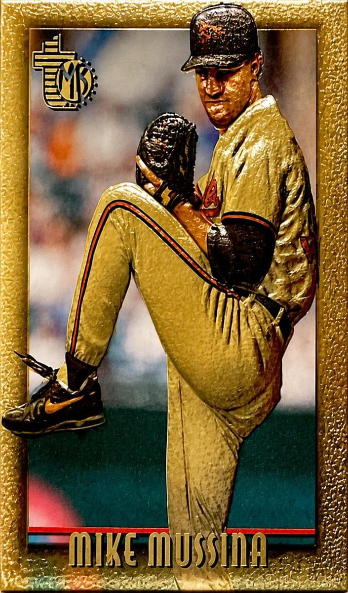 Mike Mussina 1995 topps Embossed