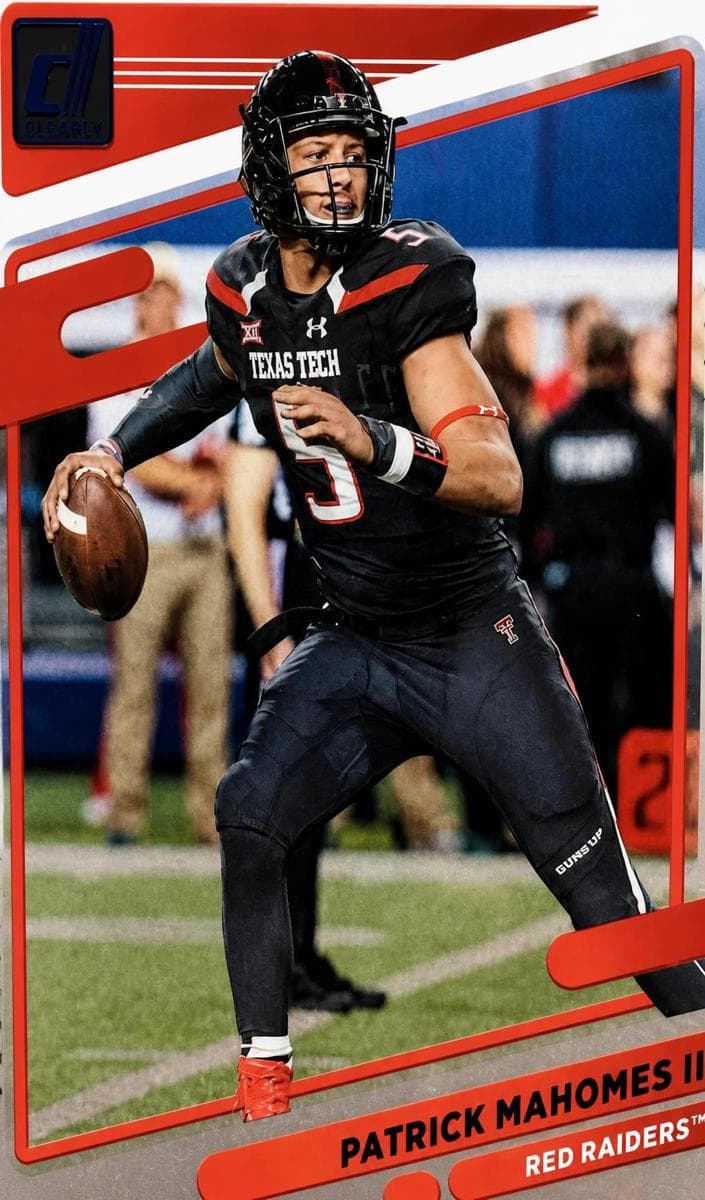 Patrick Mahomes II #18