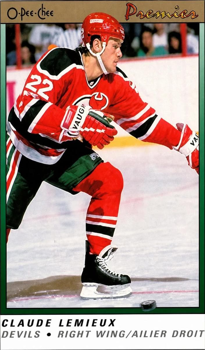 Claude Lemieux 1990 topps O-Pee-Chee Premier