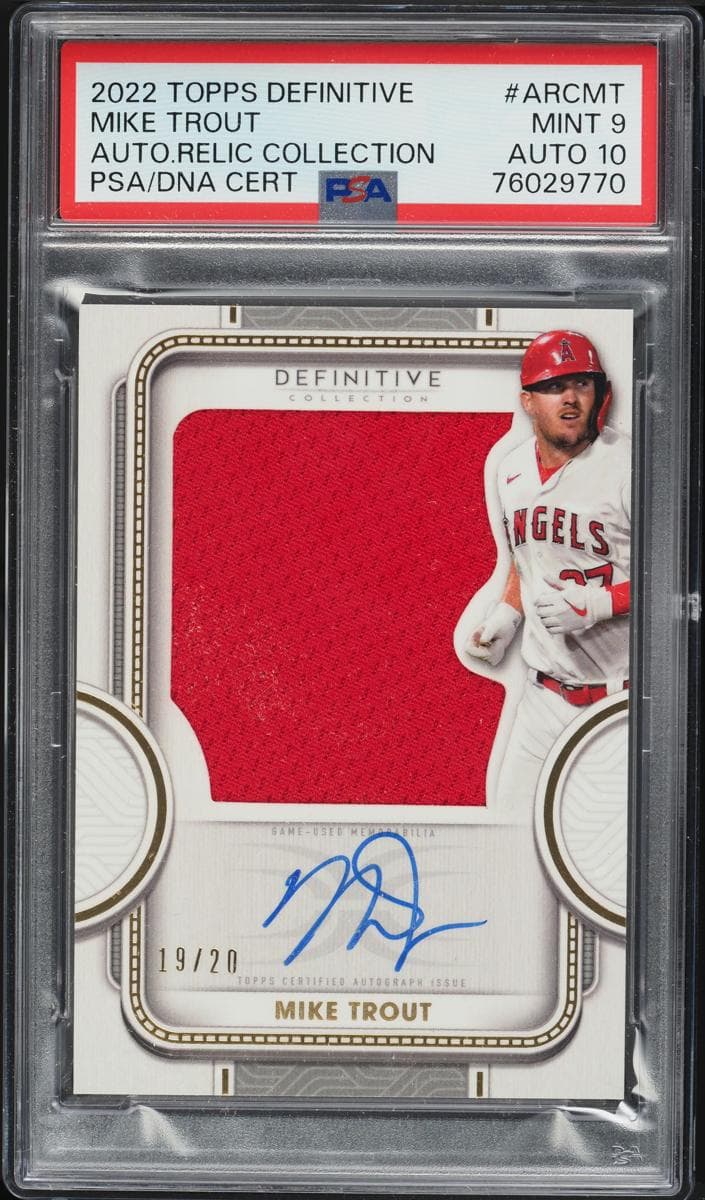 Mike Trout 2022 topps Topps Definitive Collection