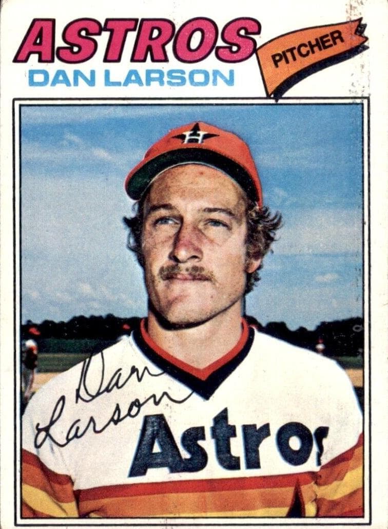 Dan Larson 1977 topps Topps