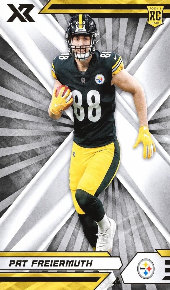 Pat Freiermuth 2021 panini