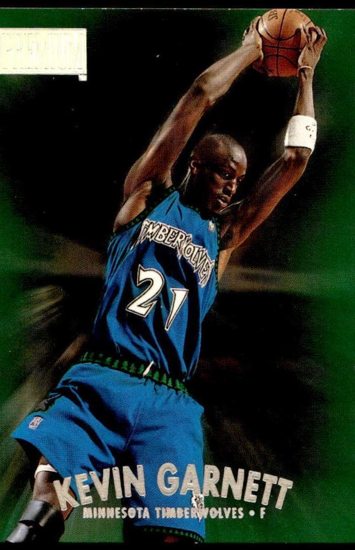 Kevin Garnett 1997 fleer SkyBox Premium