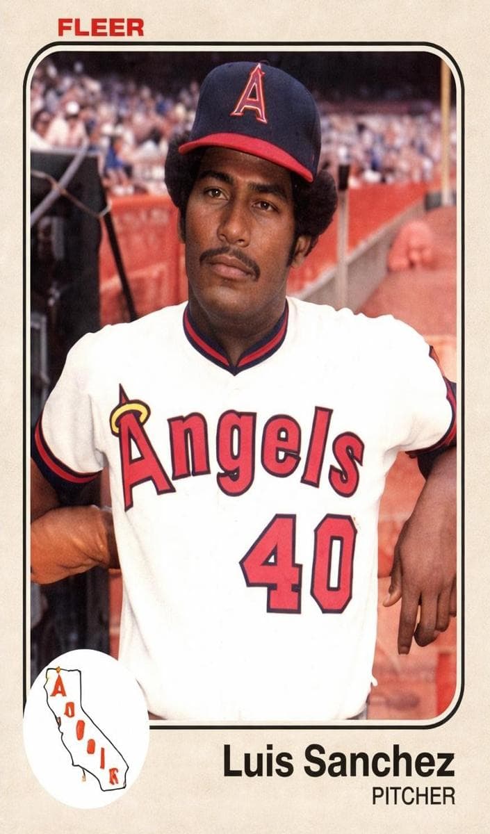 Luis Sanchez trading card
