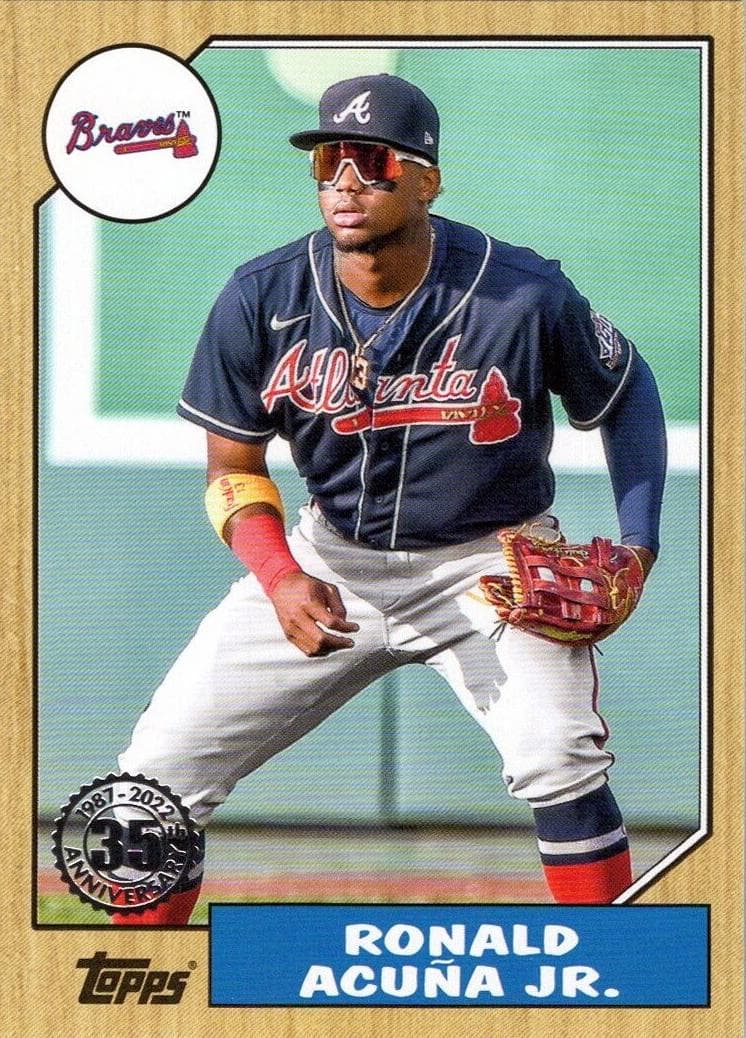 Ronald Acuña Jr. 2022 topps Topps Update