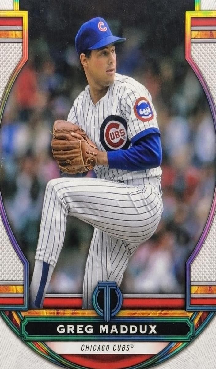 Greg Maddux 2023 topps Topps Tribute