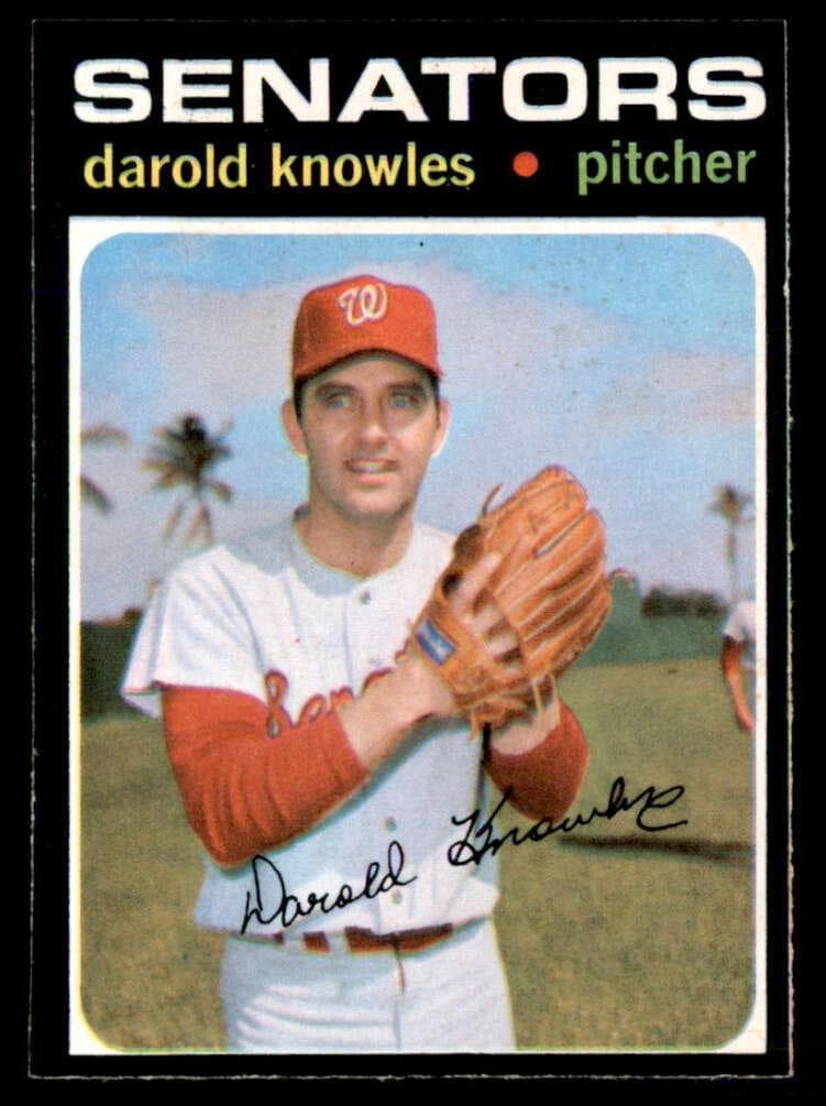 Darold Knowles #261