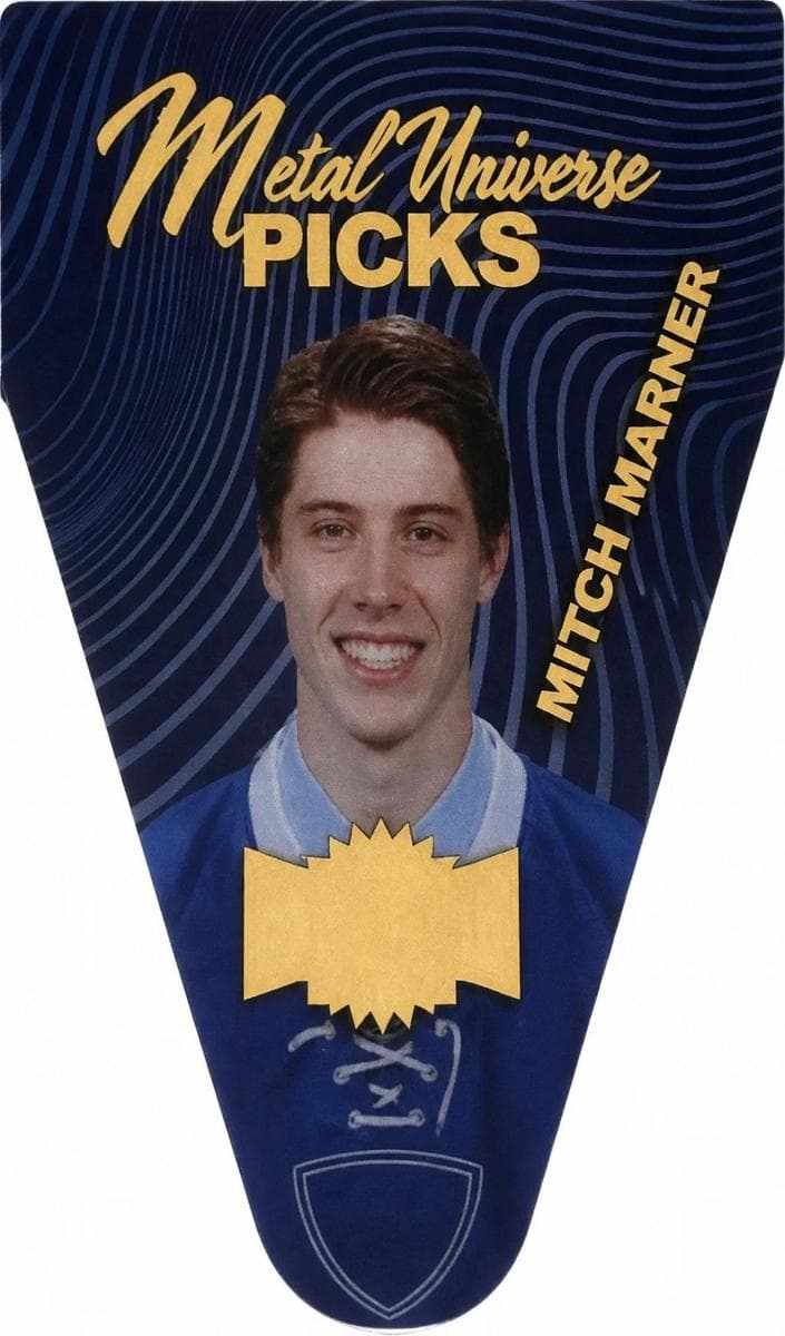 Mitch Marner 2021 fleer SkyBox Metal Universe