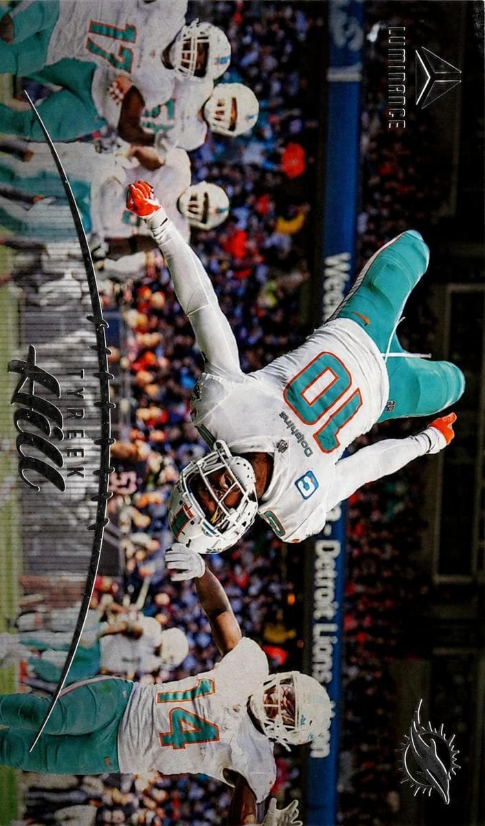 Tyreek Hill 2023 panini Panini Luminance