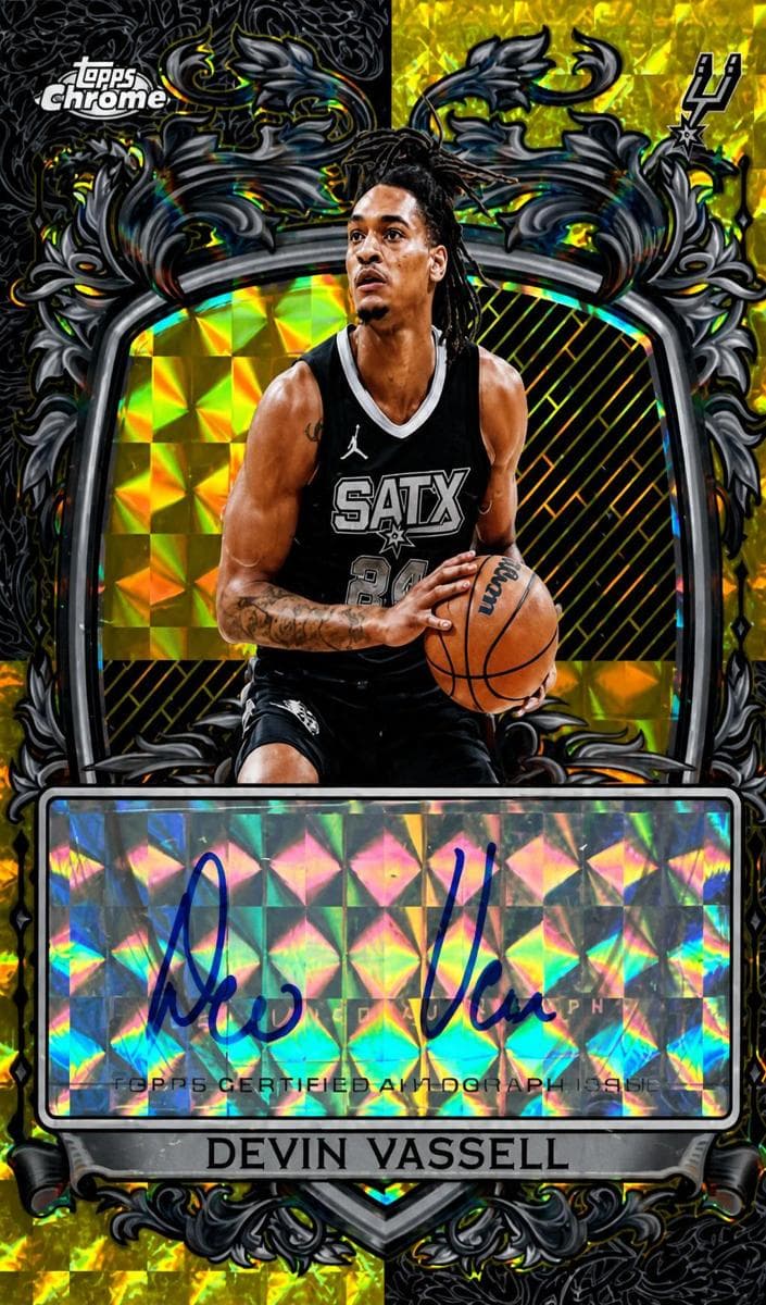 Devin Vassell 2025 Topps Chrome auto card