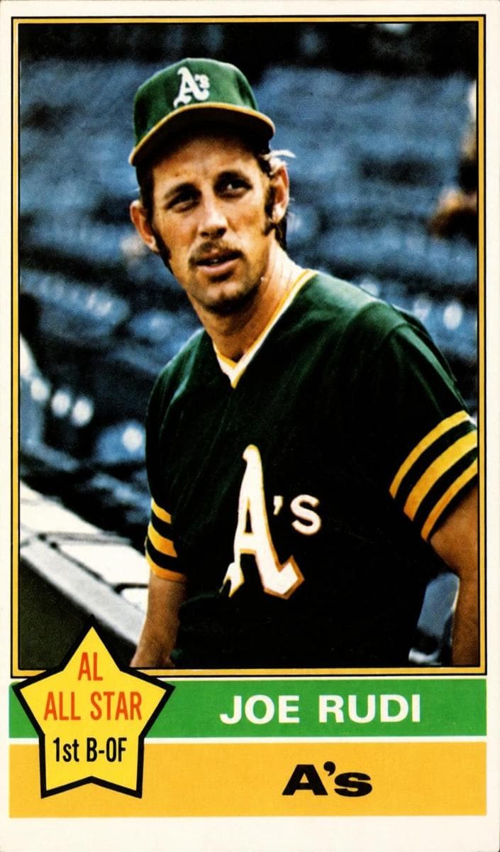 Joe Rudi 1976 topps O-Pee-Chee