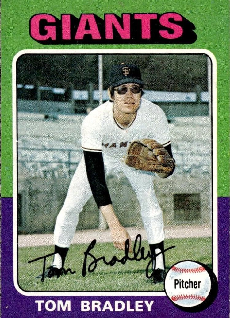 Tom Bradley 1975 topps O-Pee-Chee