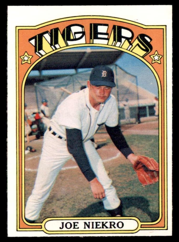 Joe Niekro 1972 topps O-Pee-Chee