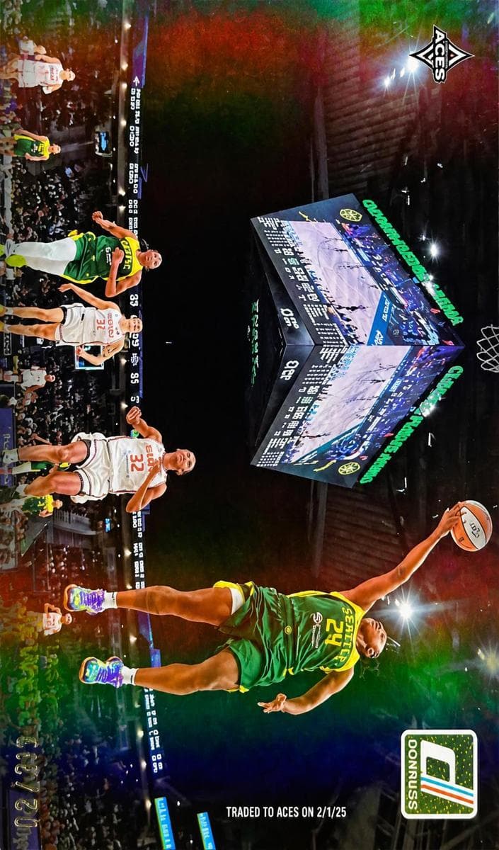 Jewell Loyd trading card