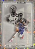 Giannis Antetokounmpo 2025 topps Topps Chrome Glass Canvas