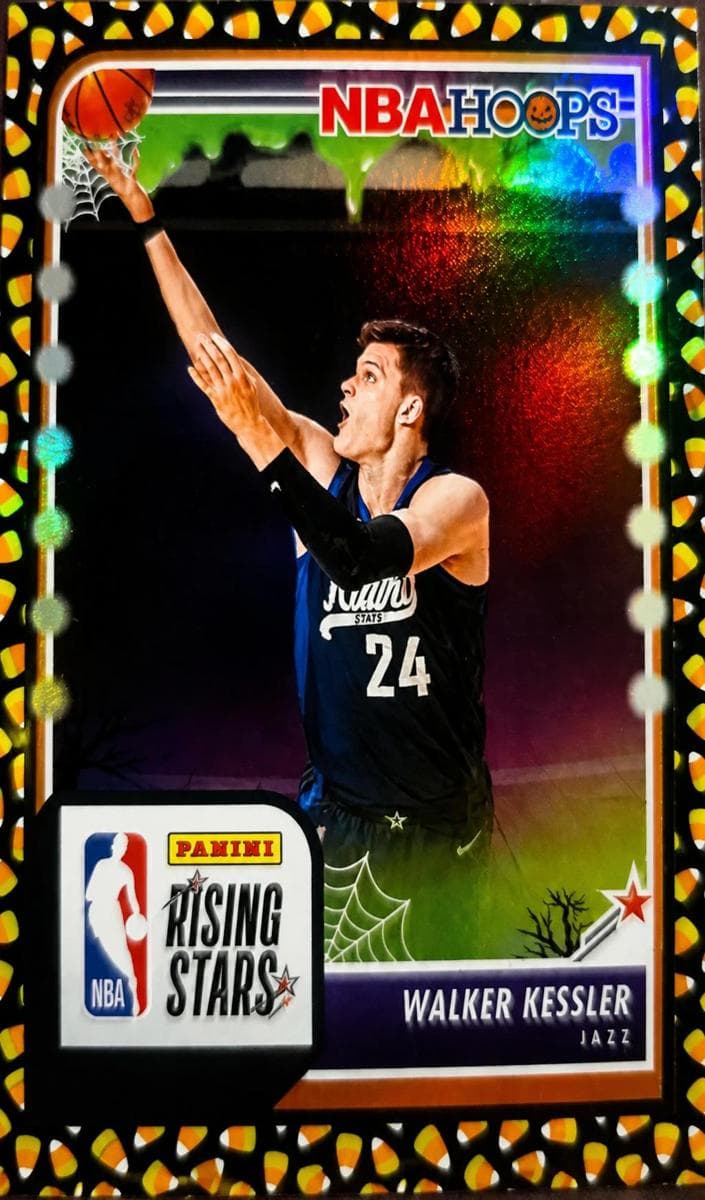 Walker Kessler 2023 panini Hoops Haunted Hoops