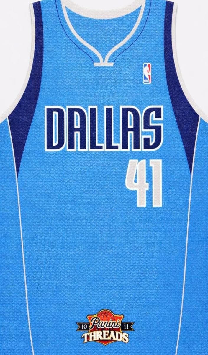 Dirk Nowitzki 2010 panini