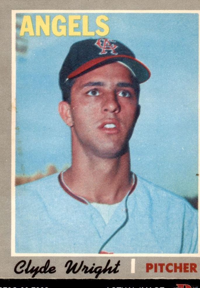 Clyde Wright 1970 topps O-Pee-Chee