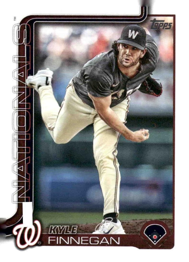 Kyle Finnegan 2025 topps Topps
