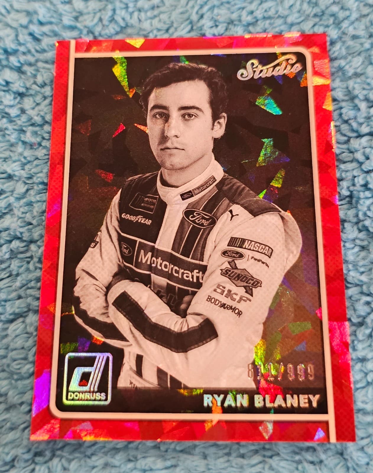 Cracked Studio 2018 Panini 2018 Panini blue