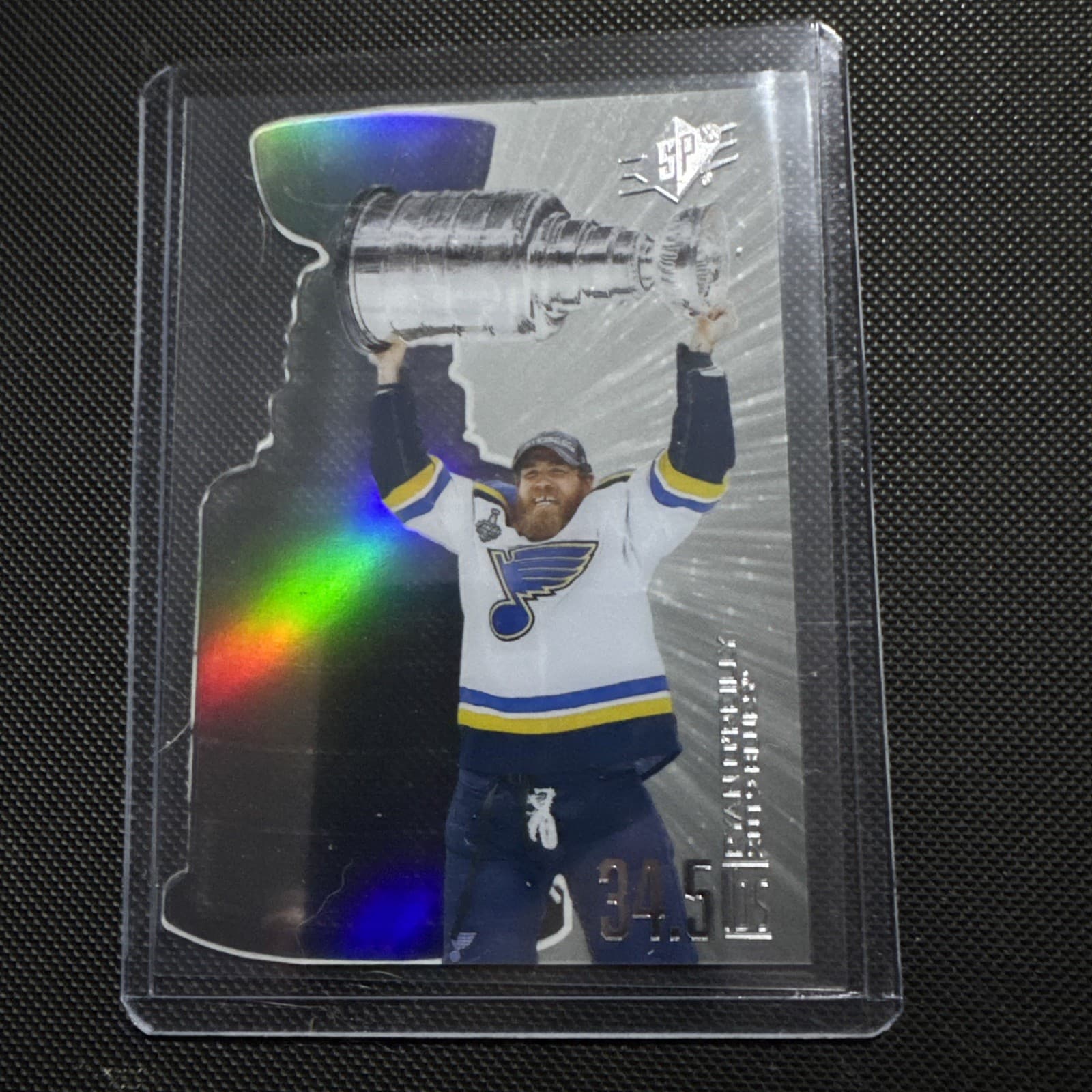 Ryan O'Reilly trading card