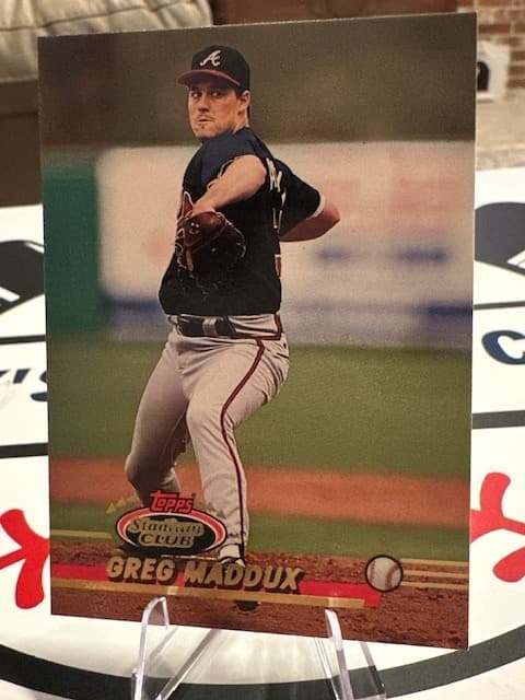 Greg Maddux 1993 Topps Stadium Club 1993 Topps Stadium Club