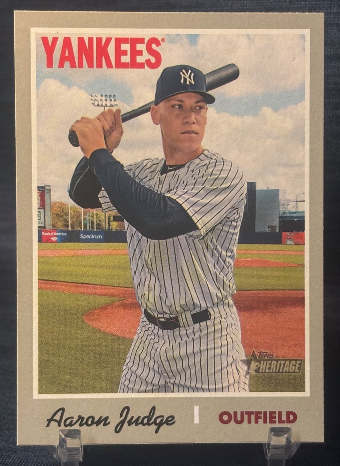 - AARON JUDGE - HIGH NUMBER - 2019 Topps Heritage 2019 Topps Heritage