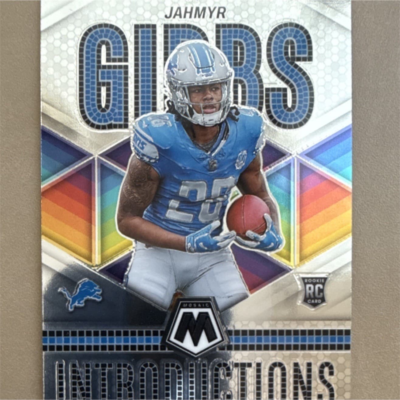Introductions Jahmyr Gibbs 2023 Panini Mosaic 2023 Panini Mosaic