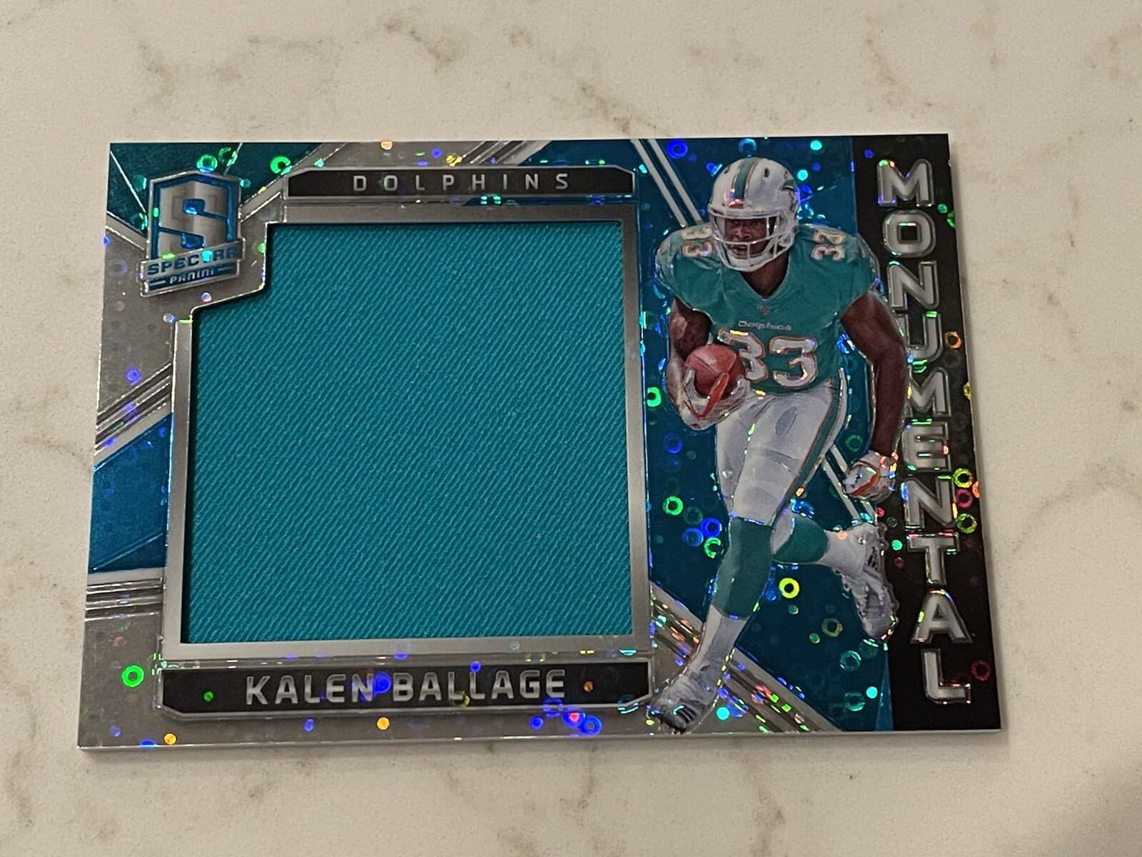 Spectra Football Monumental 2018 Panini