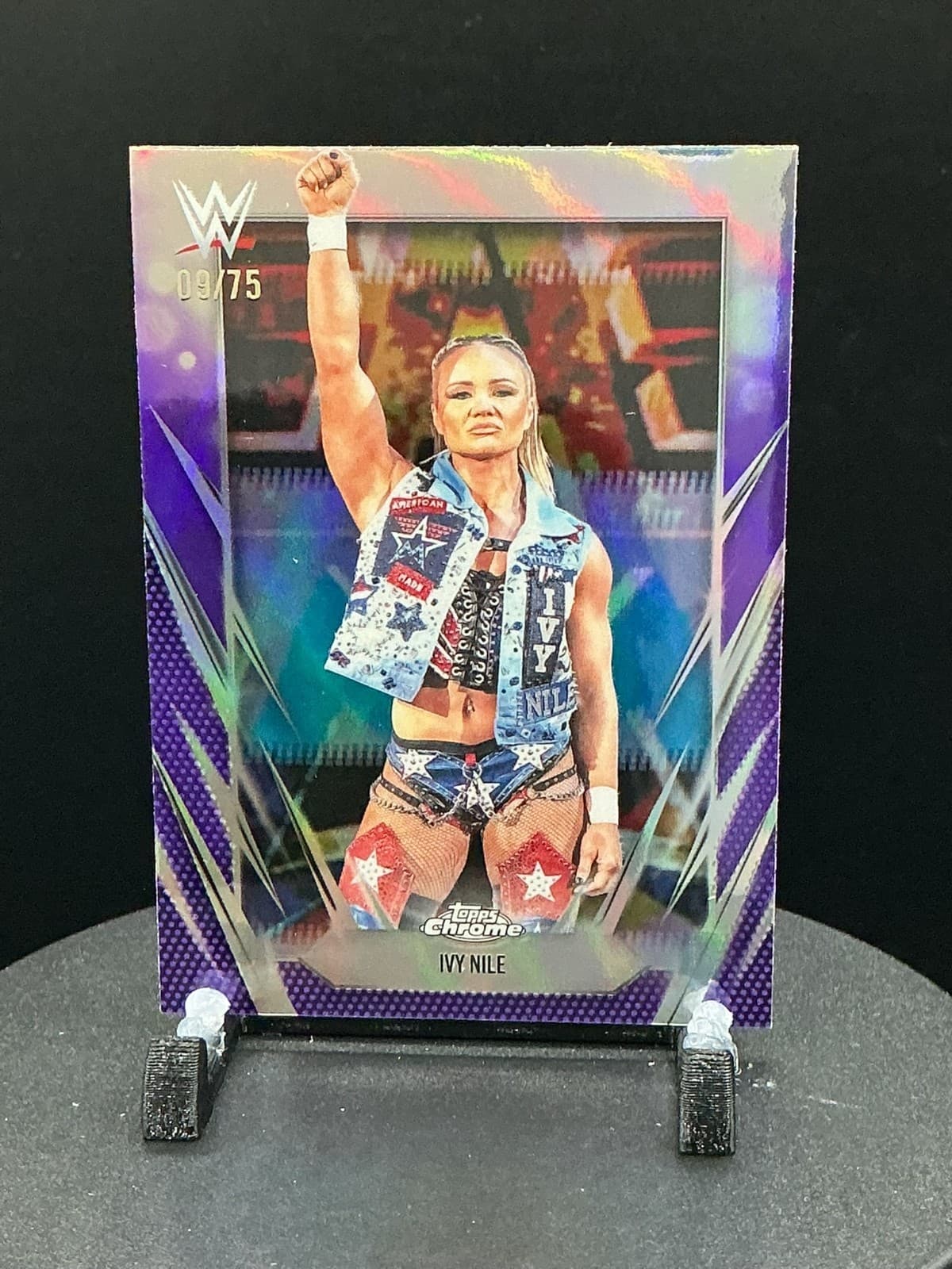 Ivy Nile trading card
