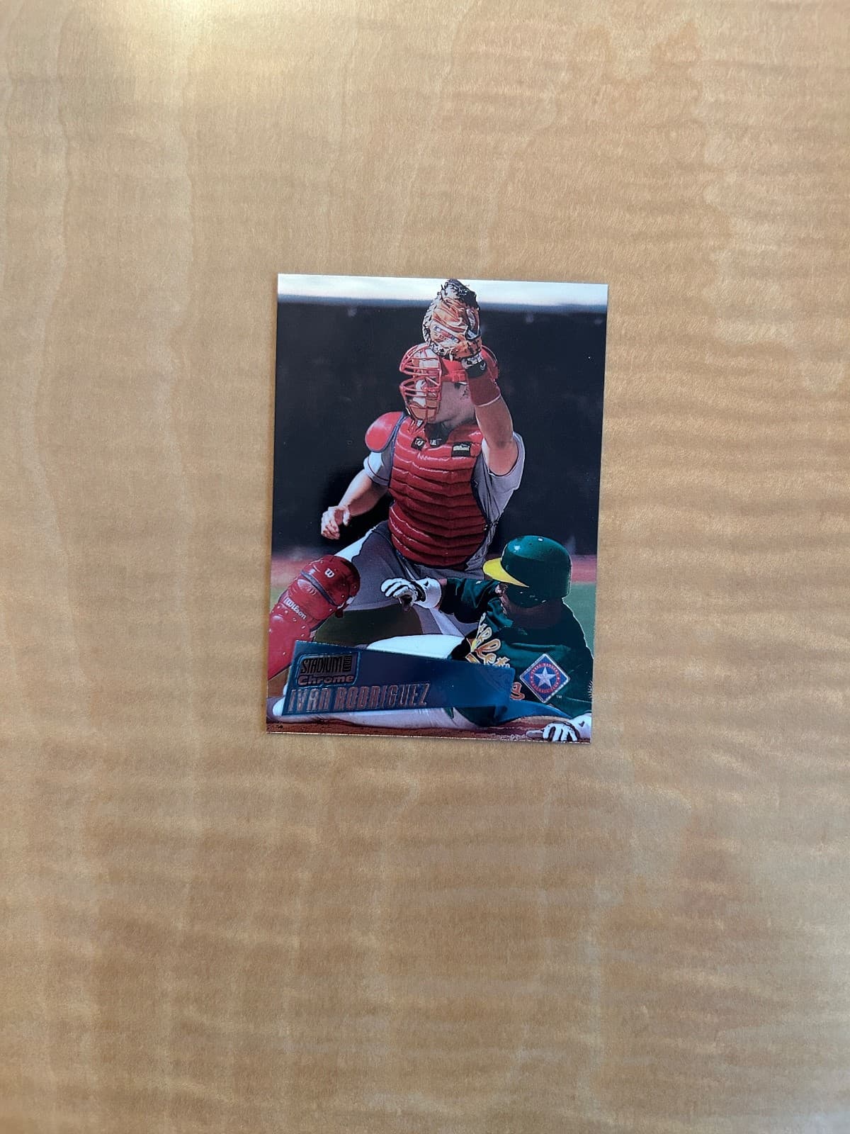 BASEBALL IVAN RODRIGUEZ!! !! $ 2000 Topps Stadium Club 2000 Topps Stadium Club