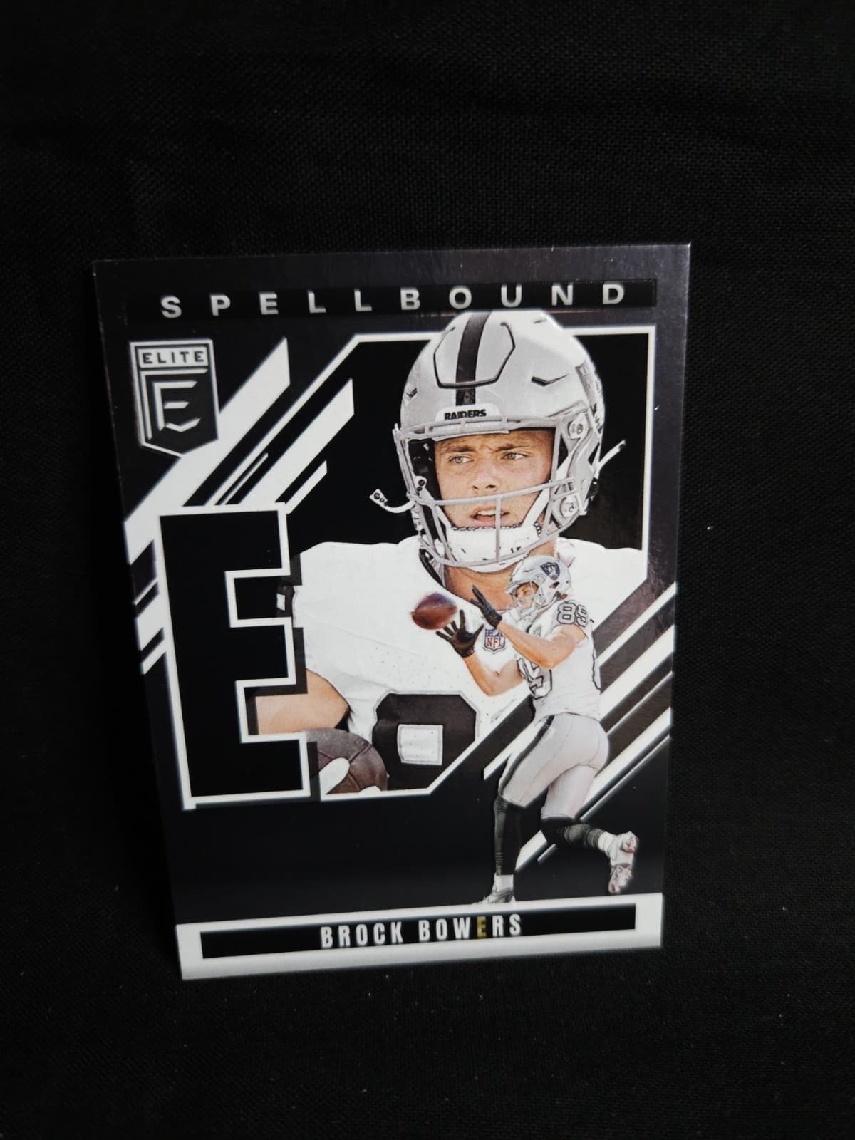 Elite Football Spellbound 2025 Donruss 2025 Donruss
