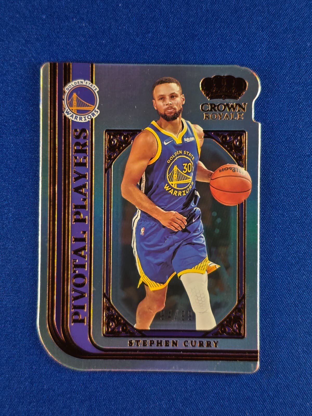 Crown Royale Pivotal 2021 Panini